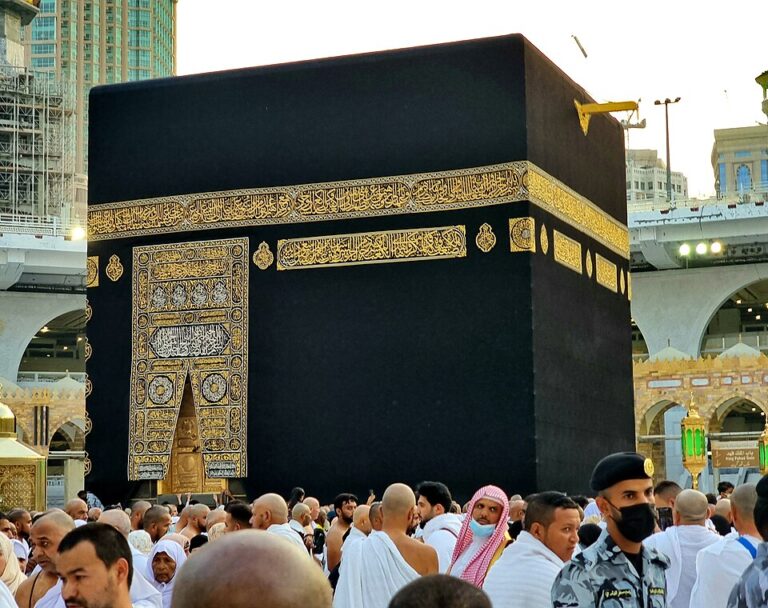 mecca travel